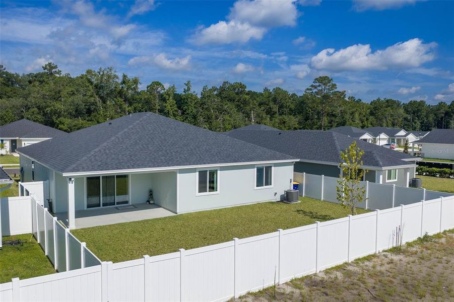 Exterior details and patio area of a home in Azalea Creek, Jacksonville (Image 22). Exterior details and patio area of a home in Azalea Creek, Jacksonville (Image 22).