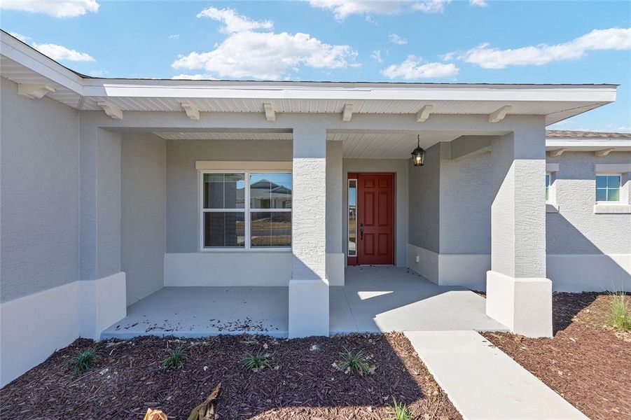 Exterior details and patio area of a home in , Ocala (Image 20).
