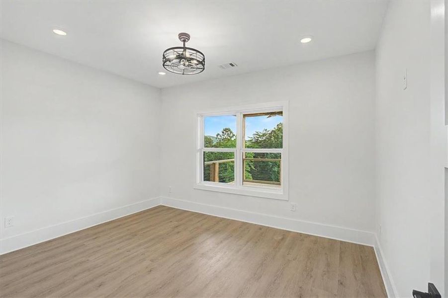 Spacious, unfurnished interior of a new home in , Ranger (Image 45).