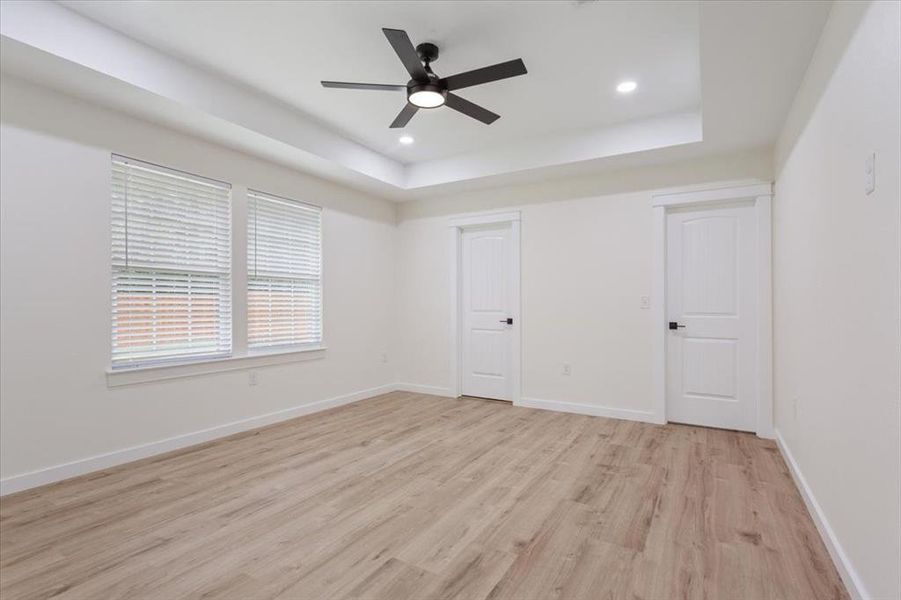 Spacious, unfurnished interior of a new home in , Waco (Image 15).