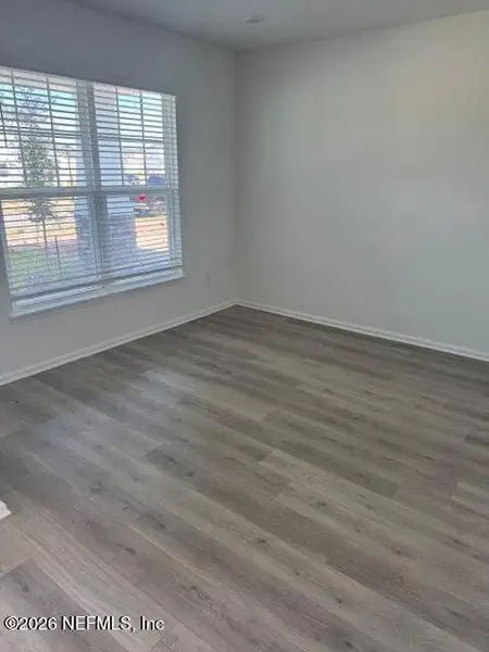 Spacious, unfurnished interior of a new home in Brook Forest, St. Augustine (Image 10).