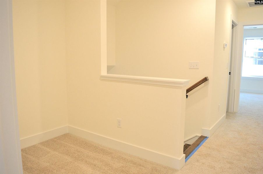 Spacious, unfurnished interior of a new home in Bickley Station, Irmo (Image 26).