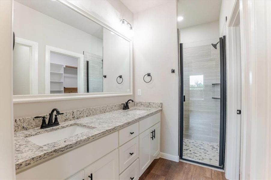 Furnished interior view inside a new home in , Tolar (Image 11).