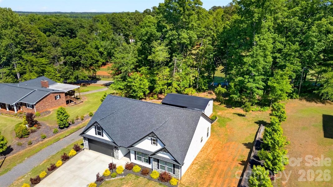 Front exterior of a new home in , Cowpens, SC, highlighting curb appeal (Image 25). Front exterior of a new home in , Cowpens, SC, highlighting curb appeal (Image 25).