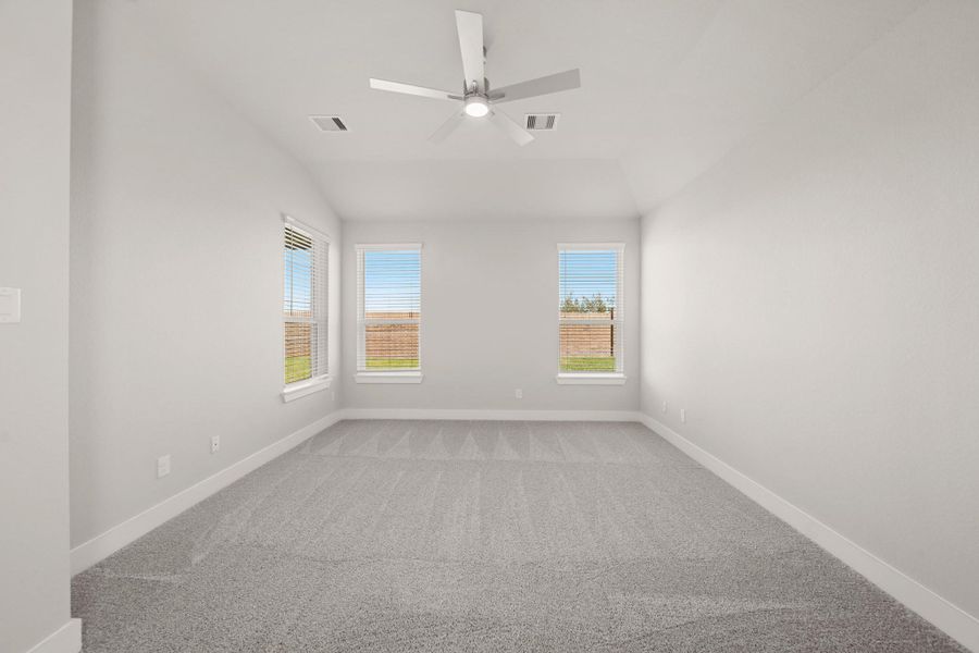 Spacious, unfurnished interior of a new home in Beacon Hill, Waller (Image 11). Spacious, unfurnished interior of a new home in Beacon Hill, Waller (Image 11).