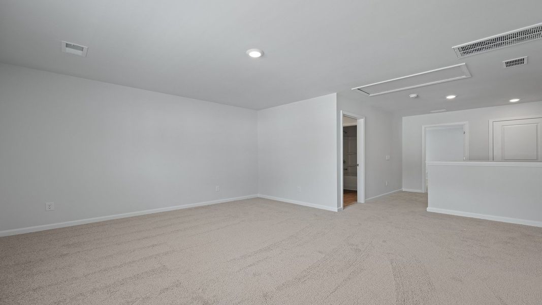 Spacious, unfurnished interior of a new home in Hunter's Branch, Hopkins (Image 22).