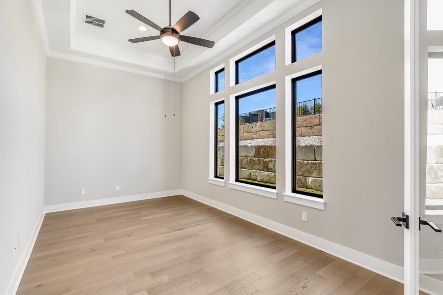 Representative unfurnished interior of a home built from the Coronado I by Giddens Homes in Clearwater Ranch, Liberty Hill (Image 120).