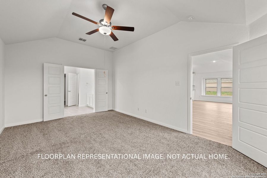 Spacious, unfurnished interior of a new home in Greenspoint Heights, Seguin (Image 15).