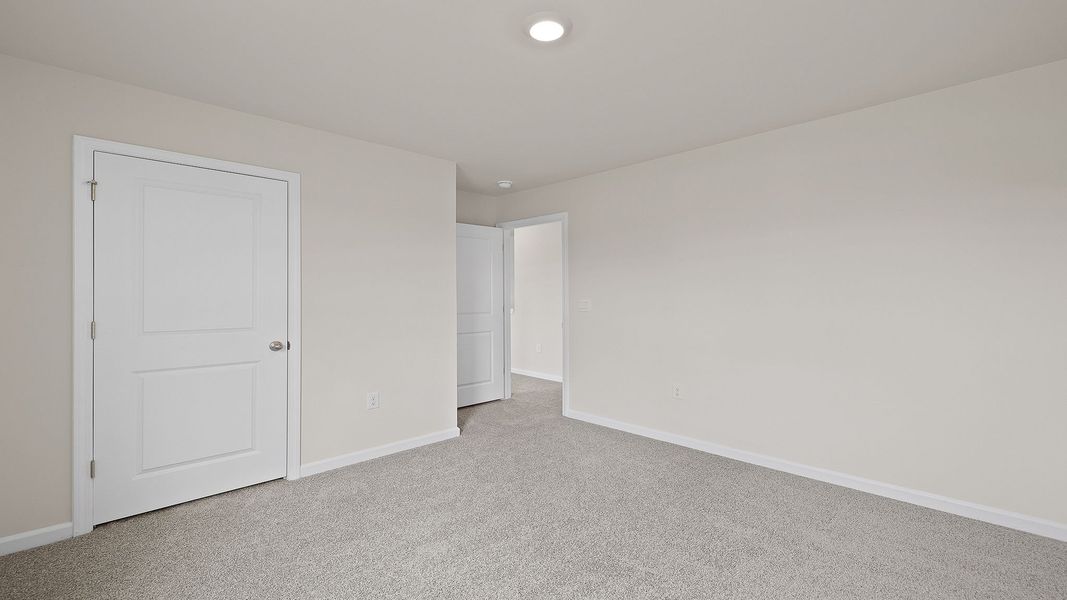 Spacious, unfurnished interior of a new home in Durbin Meadows Traditions, Fountain Inn (Image 22). Spacious, unfurnished interior of a new home in Durbin Meadows Traditions, Fountain Inn (Image 22).