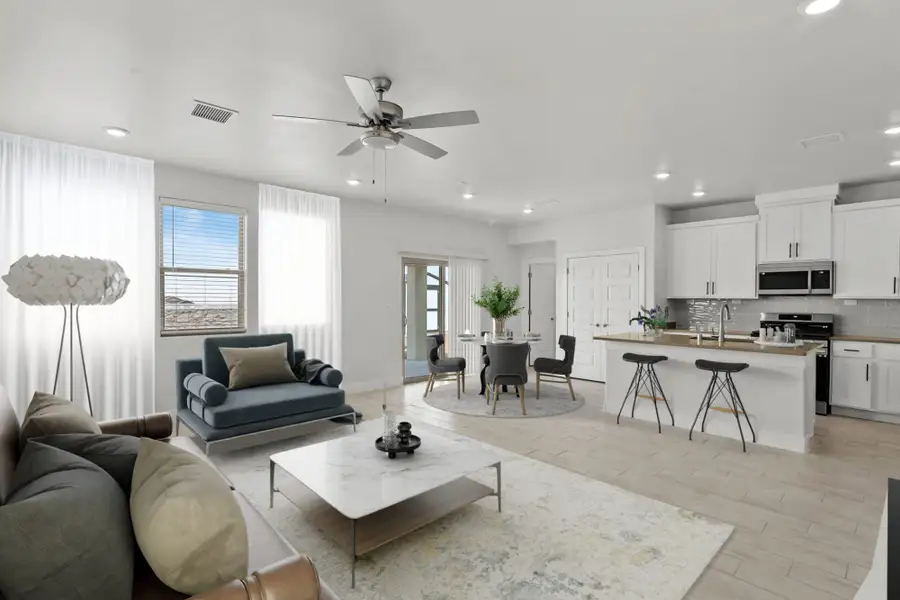 Furnished interior view inside a new home in Verdancia, Horizon City (Image 8).