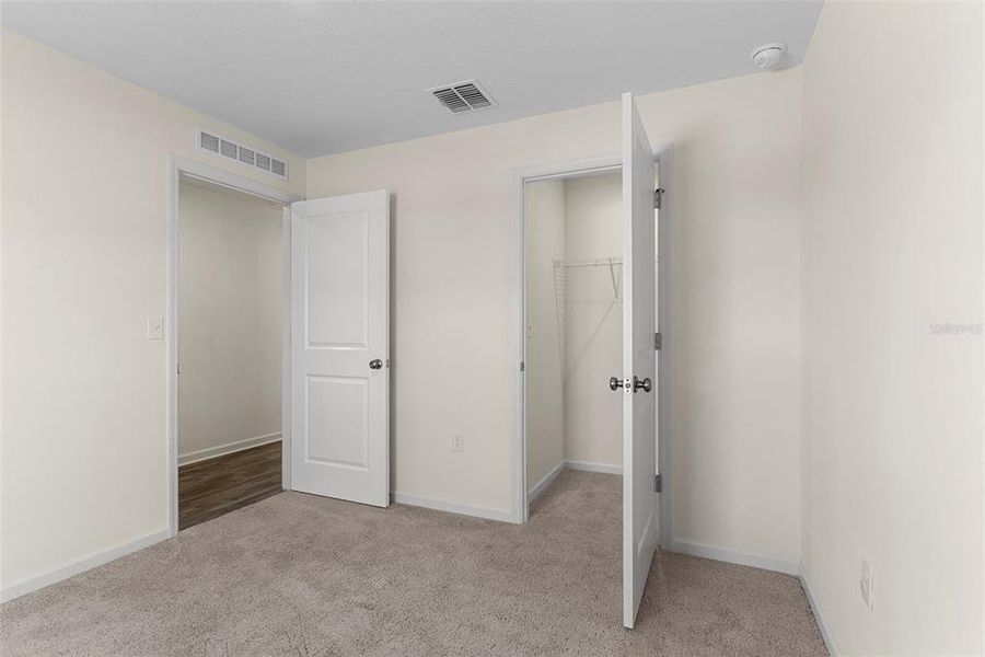 Spacious, unfurnished interior of a new home in Sumter Villas, Sumterville (Image 31).