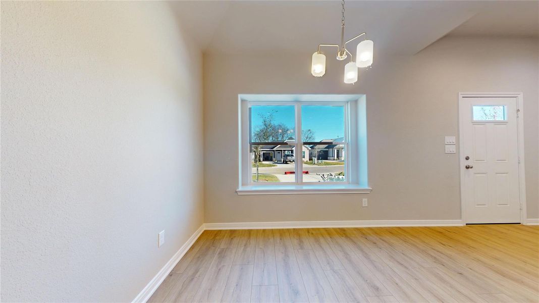 Spacious, unfurnished interior of a new home in , Willis (Image 18).