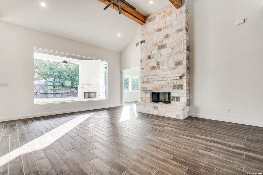 Spacious, unfurnished interior of a new home in , Bulverde (Image 16). Spacious, unfurnished interior of a new home in , Bulverde (Image 16).
