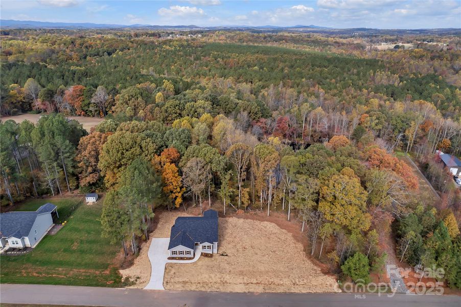 Image 33 of a home in . Image 33 of a home in .