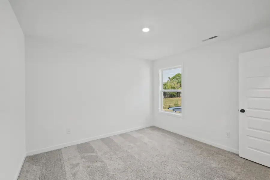 *Photo of example home. Selections & finishes may vary. *Photo of example home. Selections & finishes may vary.