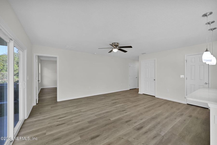 Spacious, unfurnished interior of a new home in , Jacksonville (Image 16).