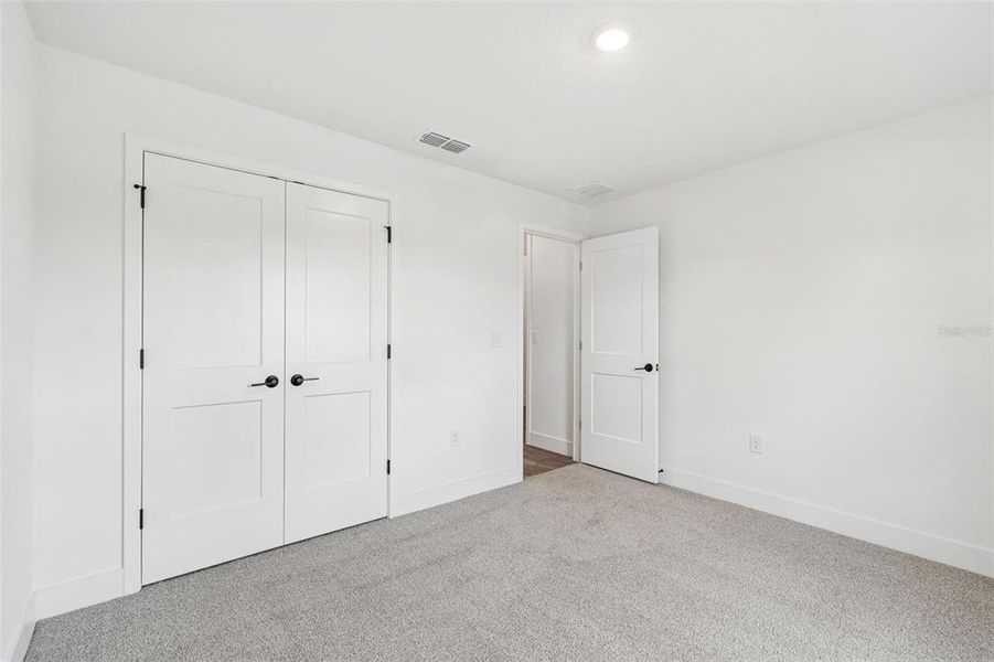 Spacious, unfurnished interior of a new home in Abbey Glen, Dade City (Image 86). Spacious, unfurnished interior of a new home in Abbey Glen, Dade City (Image 86).