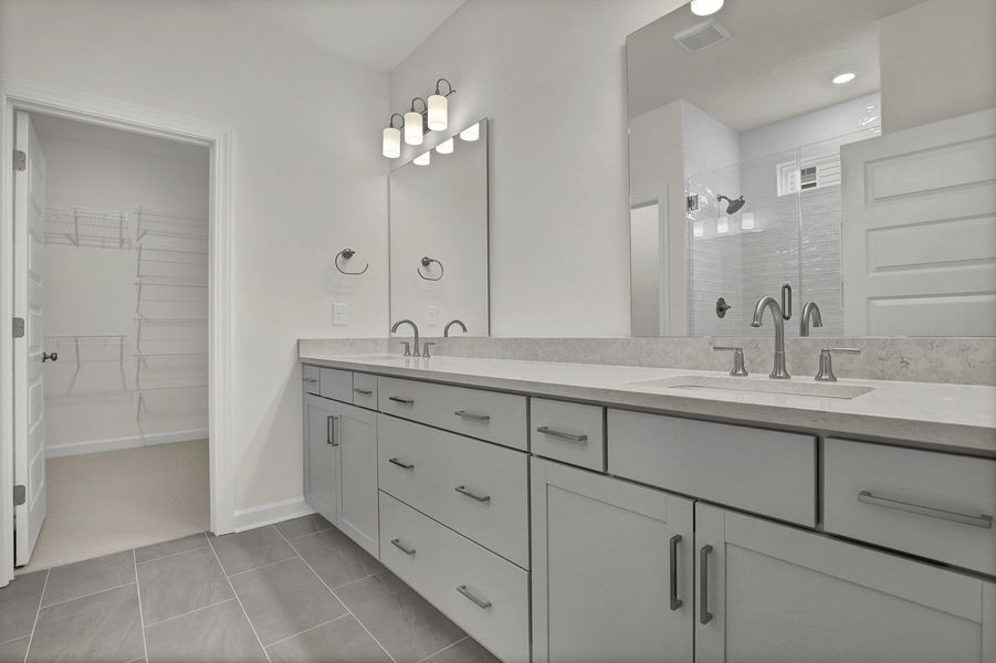 Furnished interior view inside a new home in East Wynd, Hampstead (Image 10).