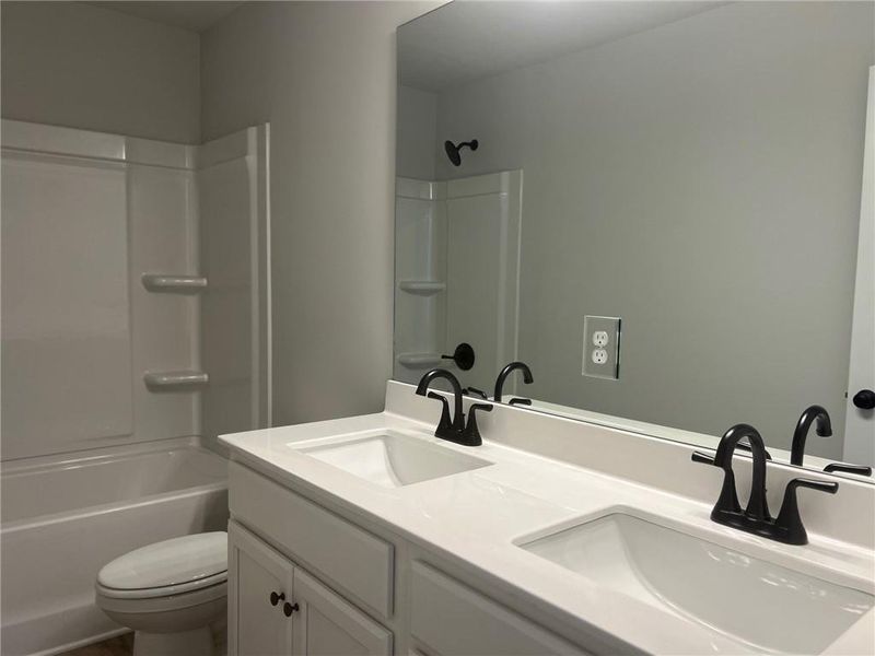 Close-up of interior finishes inside a home in Crofton Place Enclave, Snellville (Image 18).