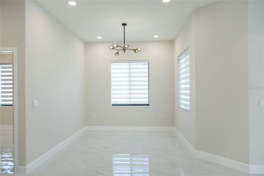 Spacious, unfurnished interior of a new home in , Cape Coral (Image 29).