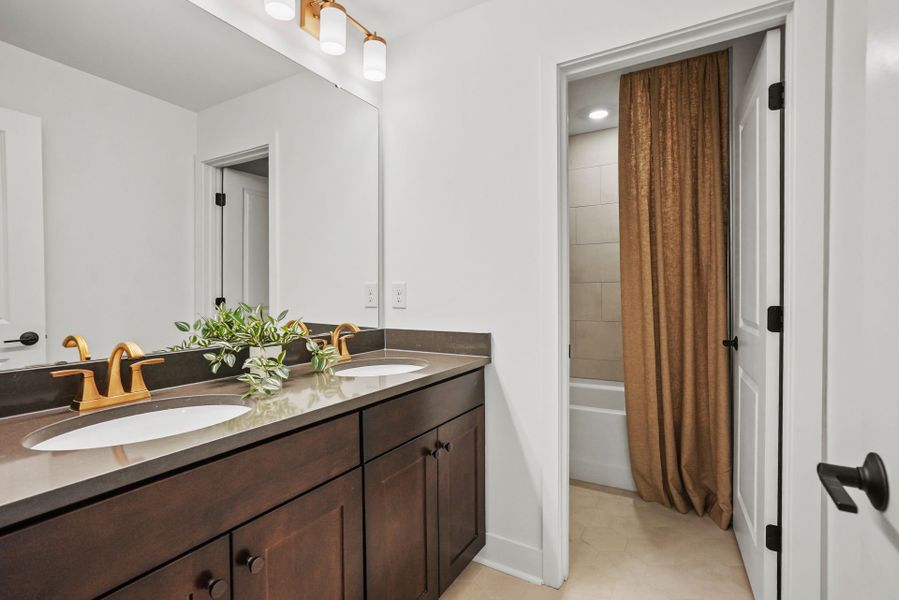 Representative furnished interior of a home built from the Montadale by Pulte Homes in The Retreat at Carolina Ridge, Harrisburg (Image 9).