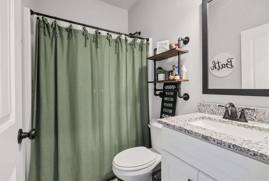 Furnished interior view inside a new home in , Tallapoosa (Image 35).