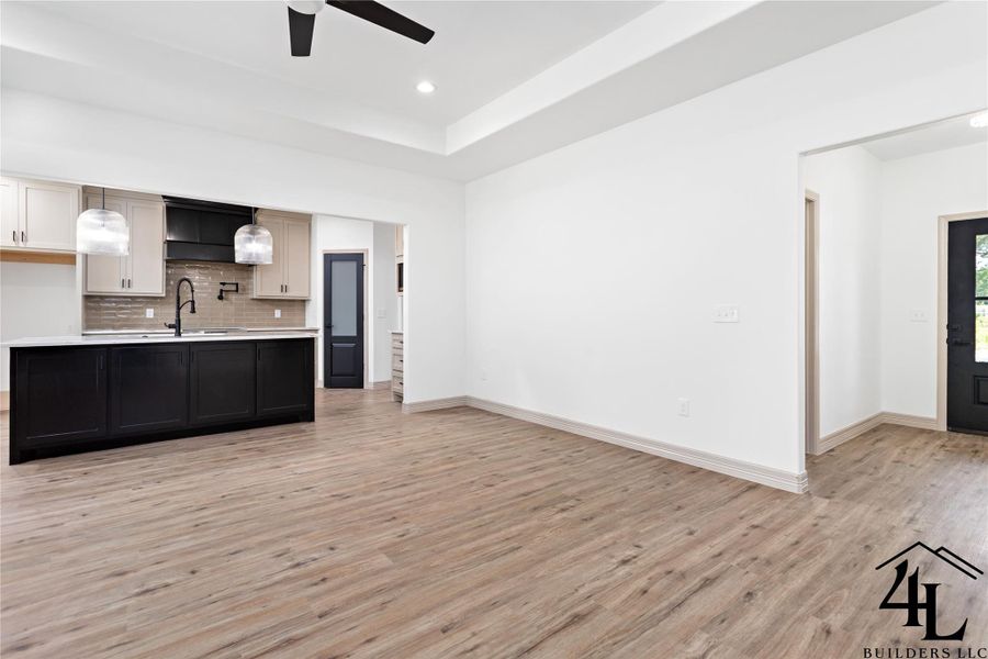 Spacious, unfurnished interior of a new home in , Lumberton (Image 28).