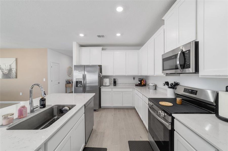 Furnished interior view inside a new home in Millwood, Ocala (Image 49).