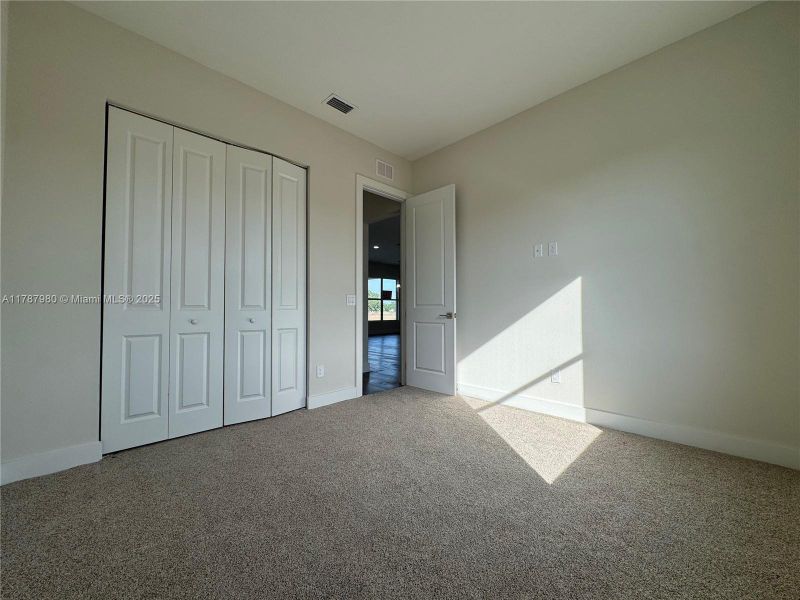 Spacious, unfurnished interior of a new home in , Labelle (Image 35).