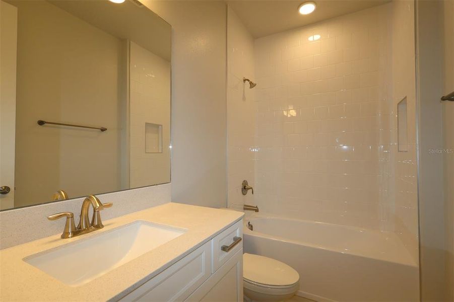 Image 42 of a home in Willow Run.