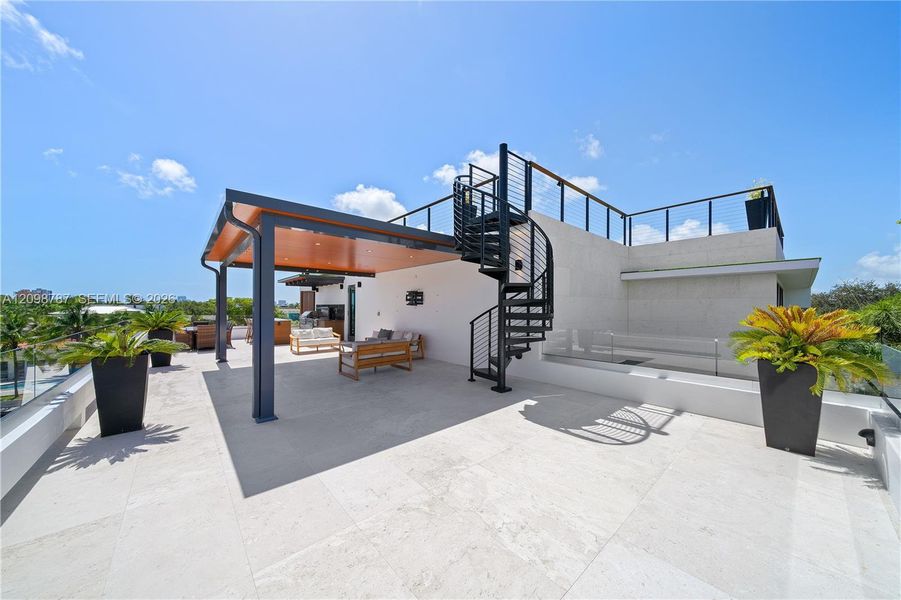Outdoor Terrace