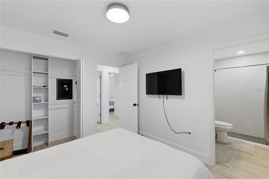 Furnished interior view inside a new home in , Ocala (Image 13).