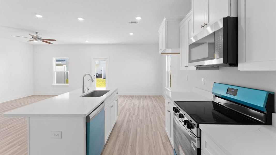 Furnished interior view inside a new home in Chateau Nemours, Port Saint Joe (Image 7).