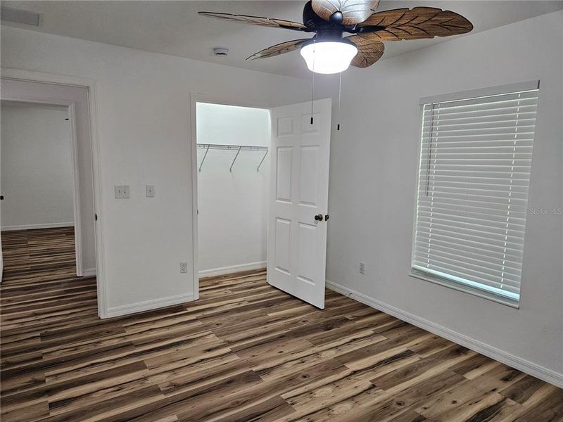Spacious, unfurnished interior of a new home in , Williston (Image 25).