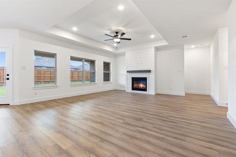 Spacious, unfurnished interior of a new home in Waverly Estates, Nevada (Image 16). Spacious, unfurnished interior of a new home in Waverly Estates, Nevada (Image 16).