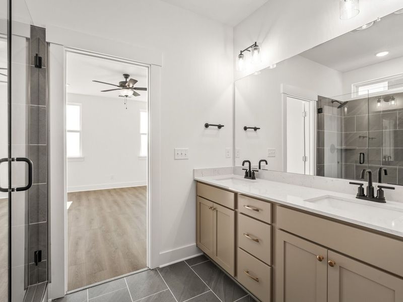 Furnished interior view inside a new home in Woods Crossing, Gallatin (Image 15).
