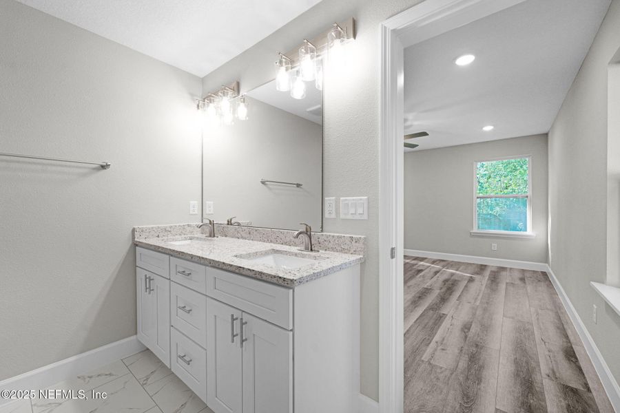 Furnished interior view inside a new home in , Jacksonville (Image 7).