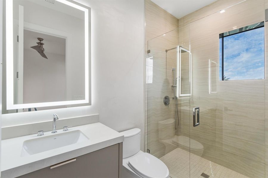 450 NE Spanish Ct Boca Raton FL-60 450 NE Spanish Ct Boca Raton FL-60