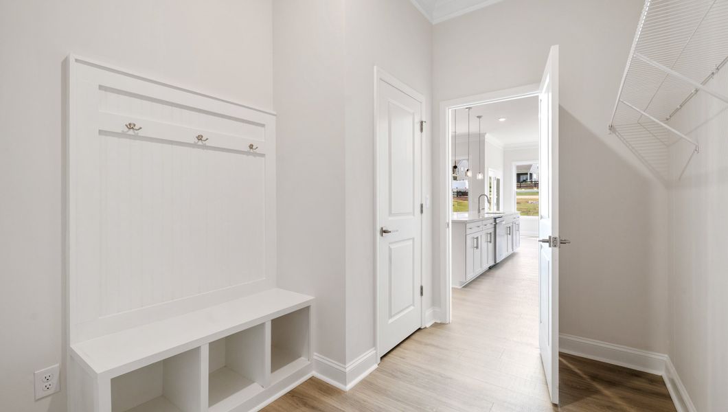 Spacious, unfurnished interior of a new home in Sunset Summits, Spartanburg (Image 18). Spacious, unfurnished interior of a new home in Sunset Summits, Spartanburg (Image 18).