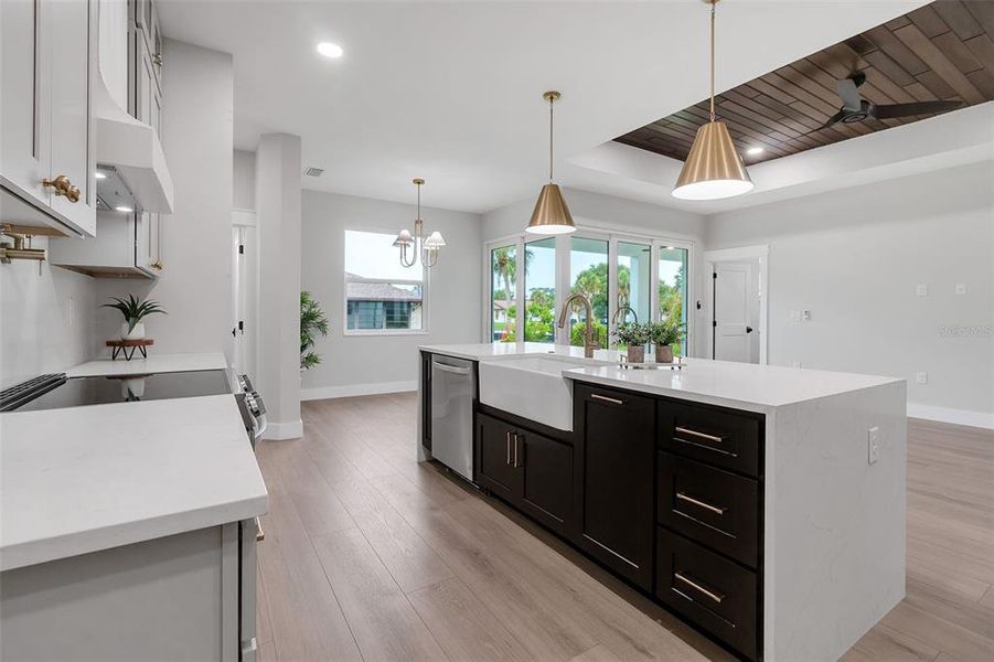 Furnished interior view inside a new home in , Venice (Image 9).