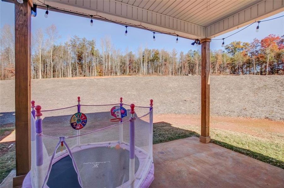 Community amenities in , Clarkesville (Image 30).