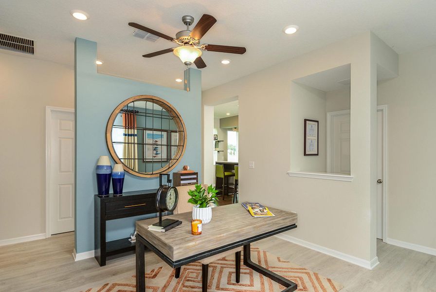 The Queensgate - Study The Queensgate - Study