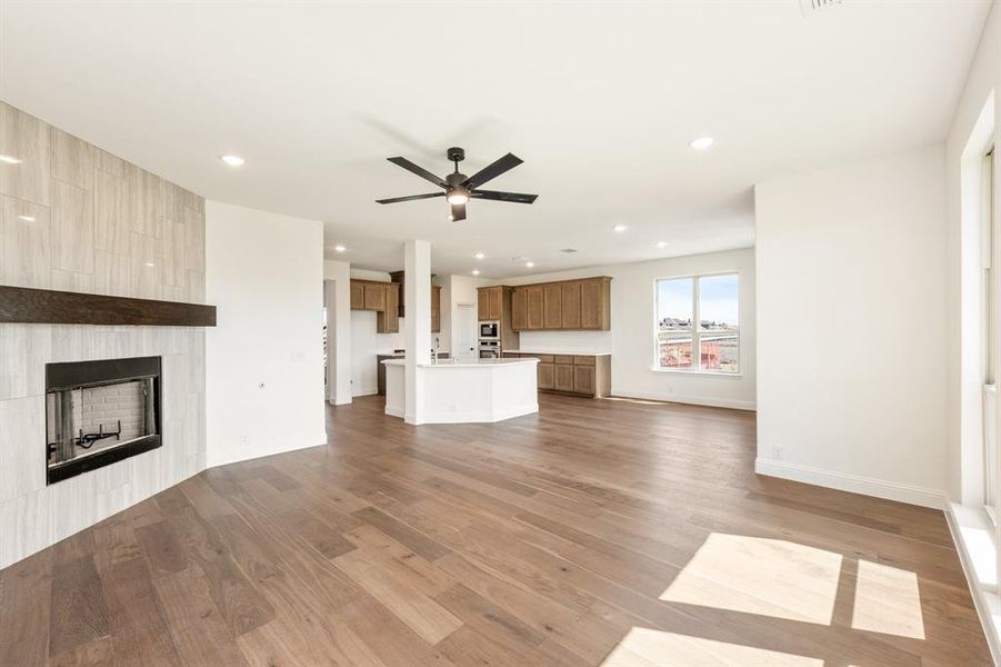 Spacious, unfurnished interior of a new home in Bear Creek Classic 60, Lavon (Image 16). Spacious, unfurnished interior of a new home in Bear Creek Classic 60, Lavon (Image 16).