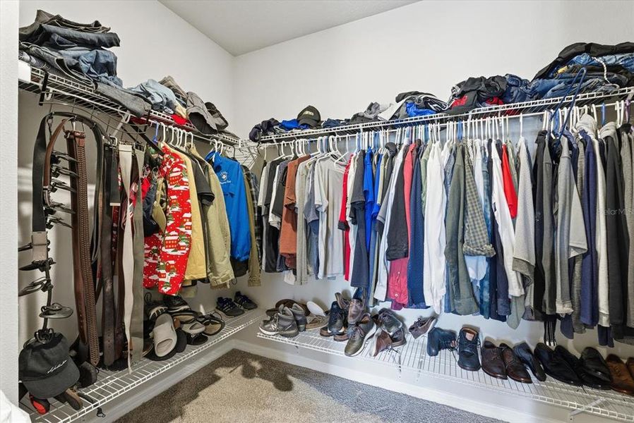 Close-up of interior finishes inside a home in Park East, Plant City (Image 21). Close-up of interior finishes inside a home in Park East, Plant City (Image 21).