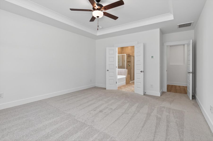 Spacious, unfurnished interior of a new home in Highland Bluff, Aiken (Image 13). Spacious, unfurnished interior of a new home in Highland Bluff, Aiken (Image 13).