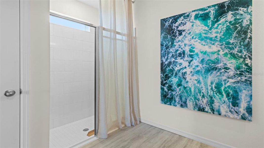 Spacious, unfurnished interior of a new home in Archers Mill, Ormond Beach (Image 23).