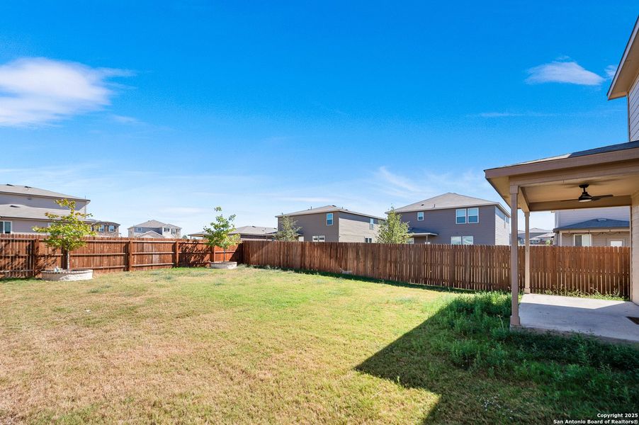 Exterior details and patio area of a home in Cinco Lakes, San Antonio (Image 16). Exterior details and patio area of a home in Cinco Lakes, San Antonio (Image 16).