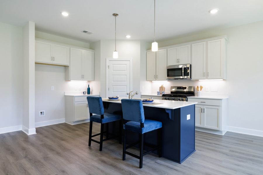 Representative furnished interior of a home built from the The Prescott by Cothran Homes in Holly Ridge, Greenville (Image 6).