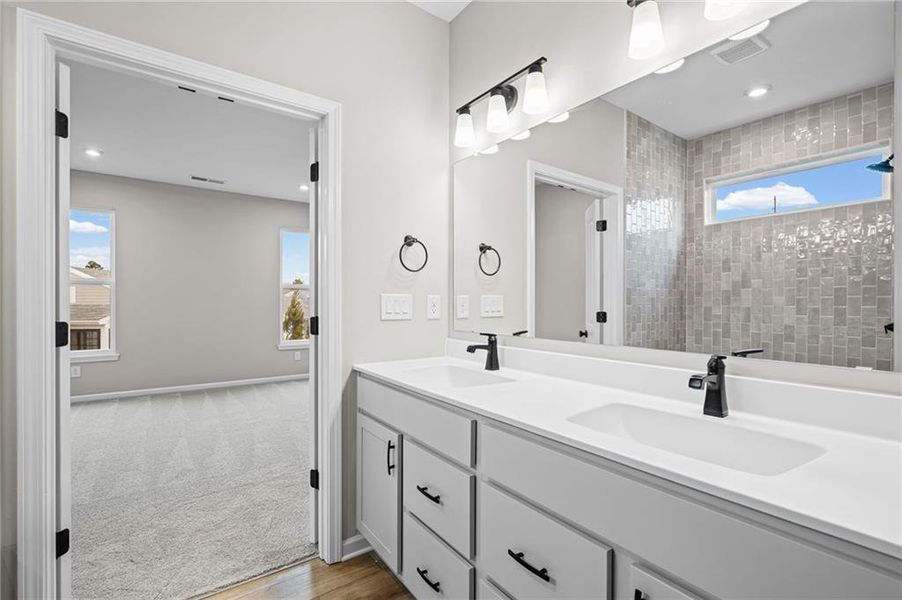 Furnished interior view inside a new home in Laurel Farms, Dallas (Image 5).