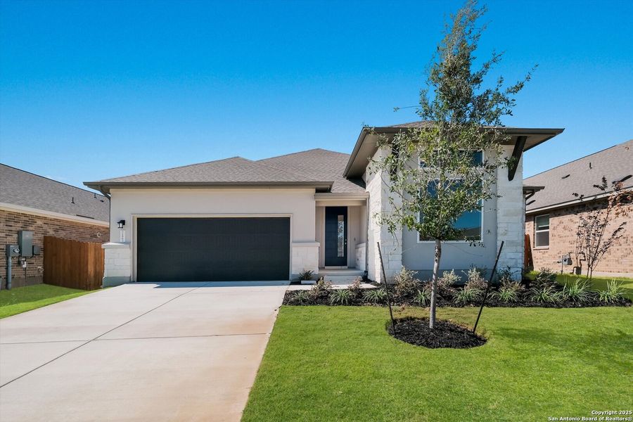 Image 27 of a home in Meyer Ranch. Image 27 of a home in Meyer Ranch.